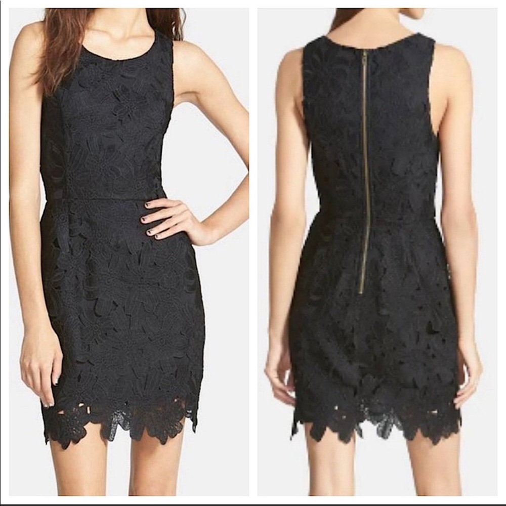 ASTR The Label Black Textured Lace Body-Con Dress, Small